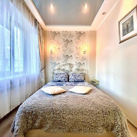 Apartpoltava Елегантна Двокімнатна Студія З Панорамою На Театр Гоголя, Цум, Фіскальний Чек Экстерьер фото